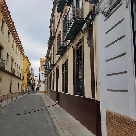 Feel The - Old Town * Seville